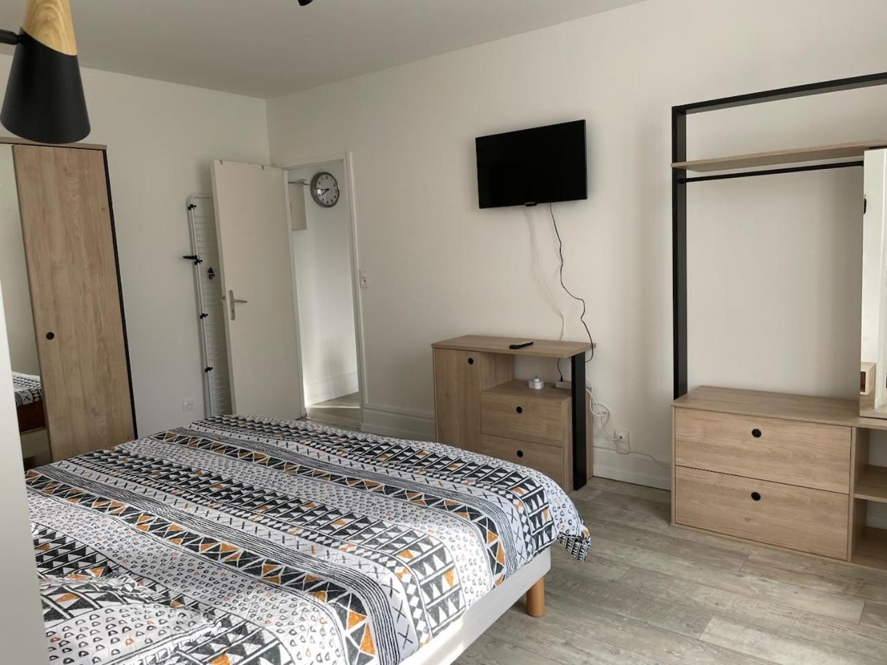 ויטל Appart Meuble 45M2 Calme Et Lumineux Au Continental מראה חיצוני תמונה